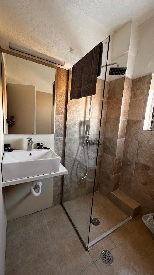 Central Hotel Sidari Сидари Екстериор снимка
